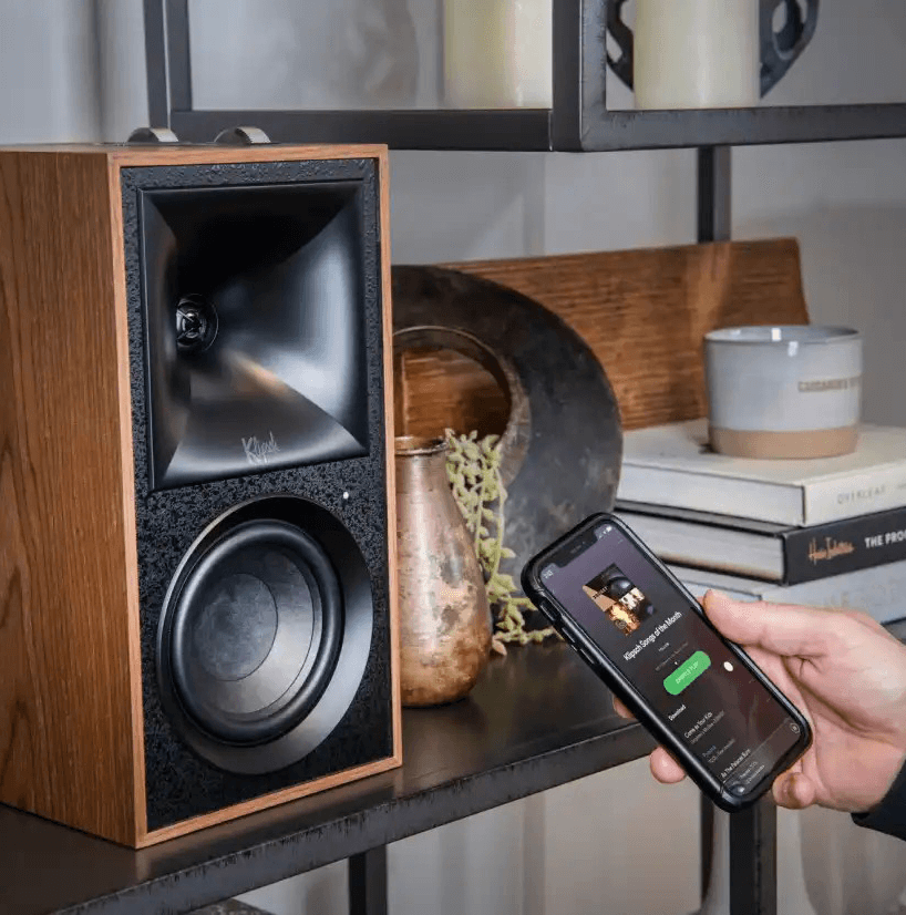 Powered Stereo Speakers