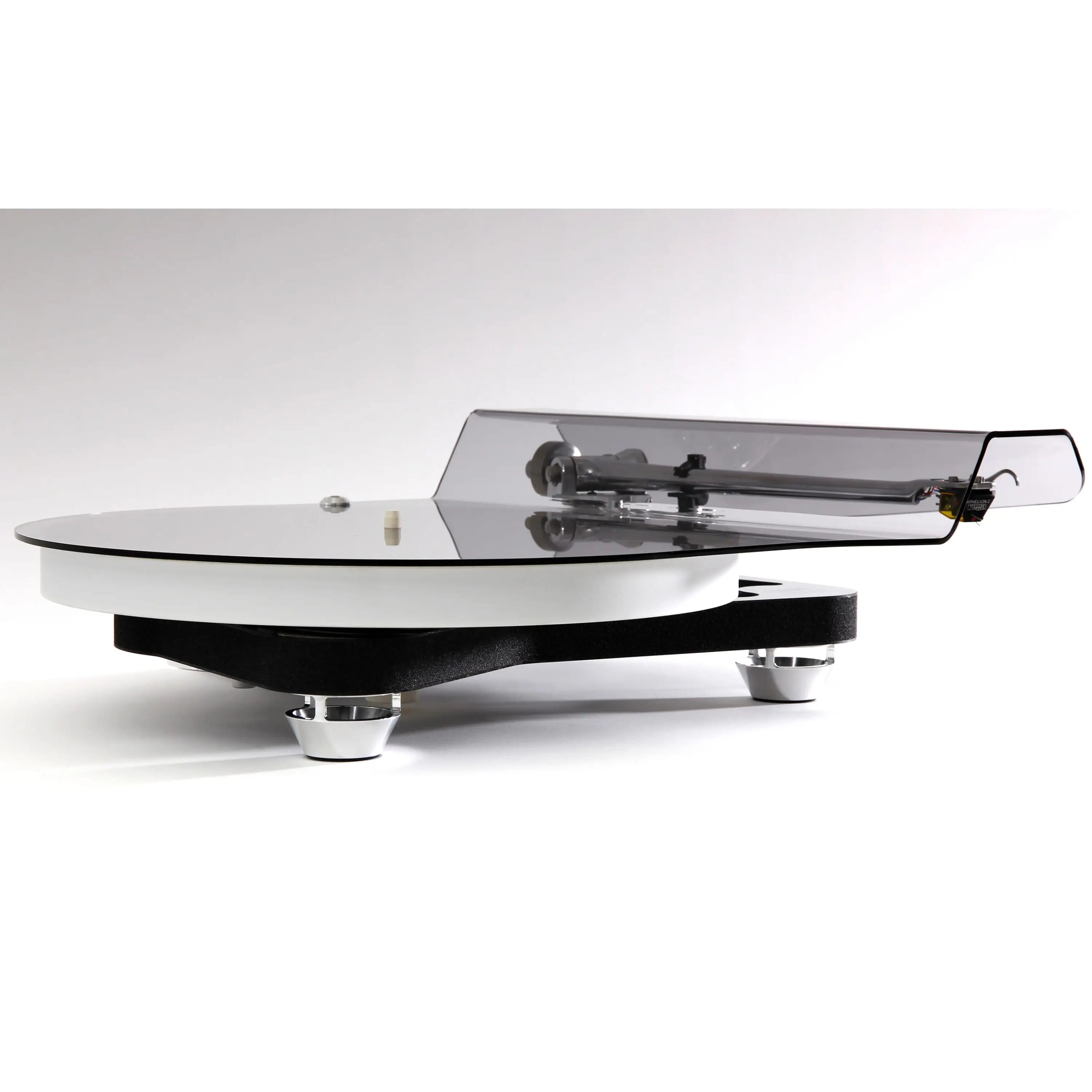Rega Naia Turntable