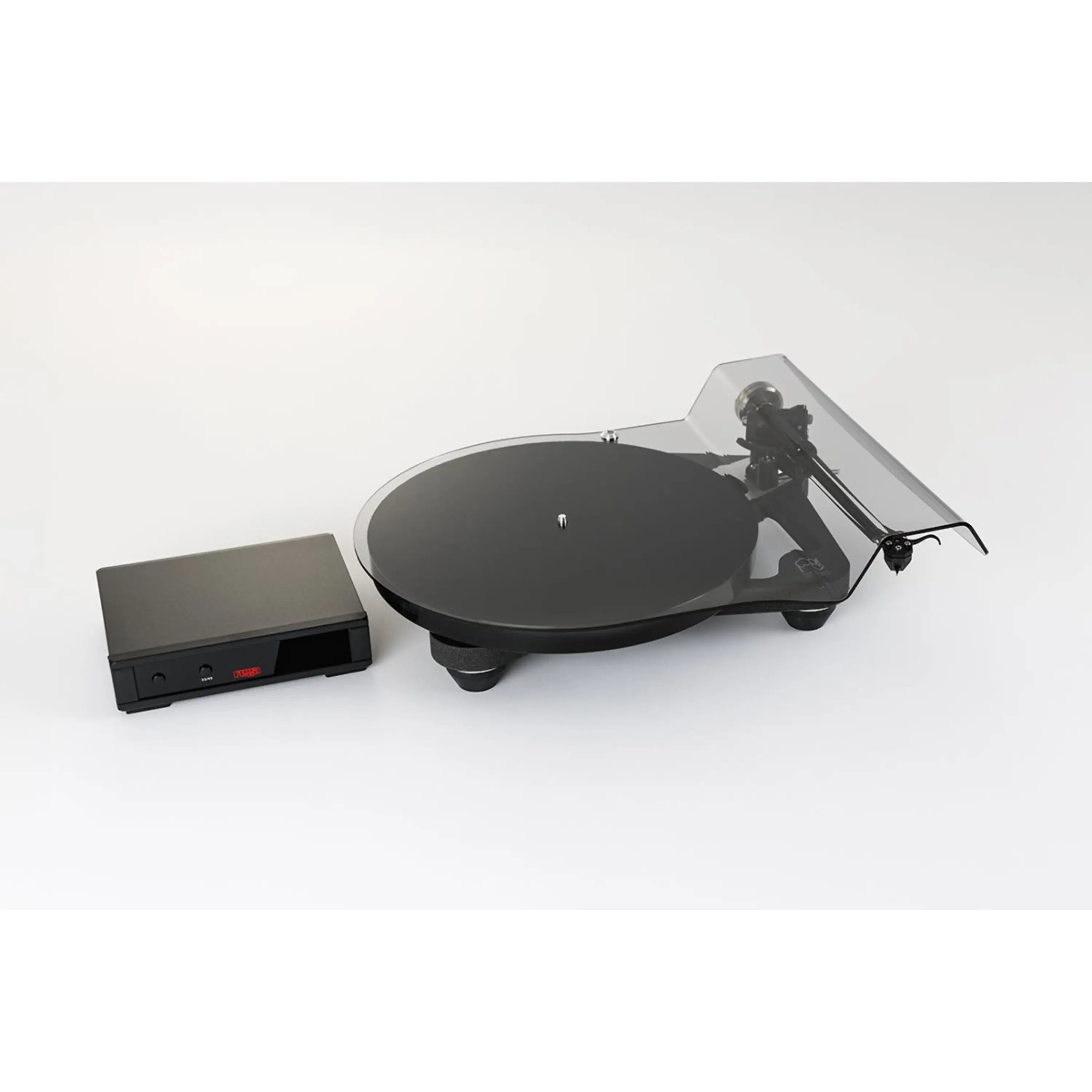 Rega Planar 8 Turntable
