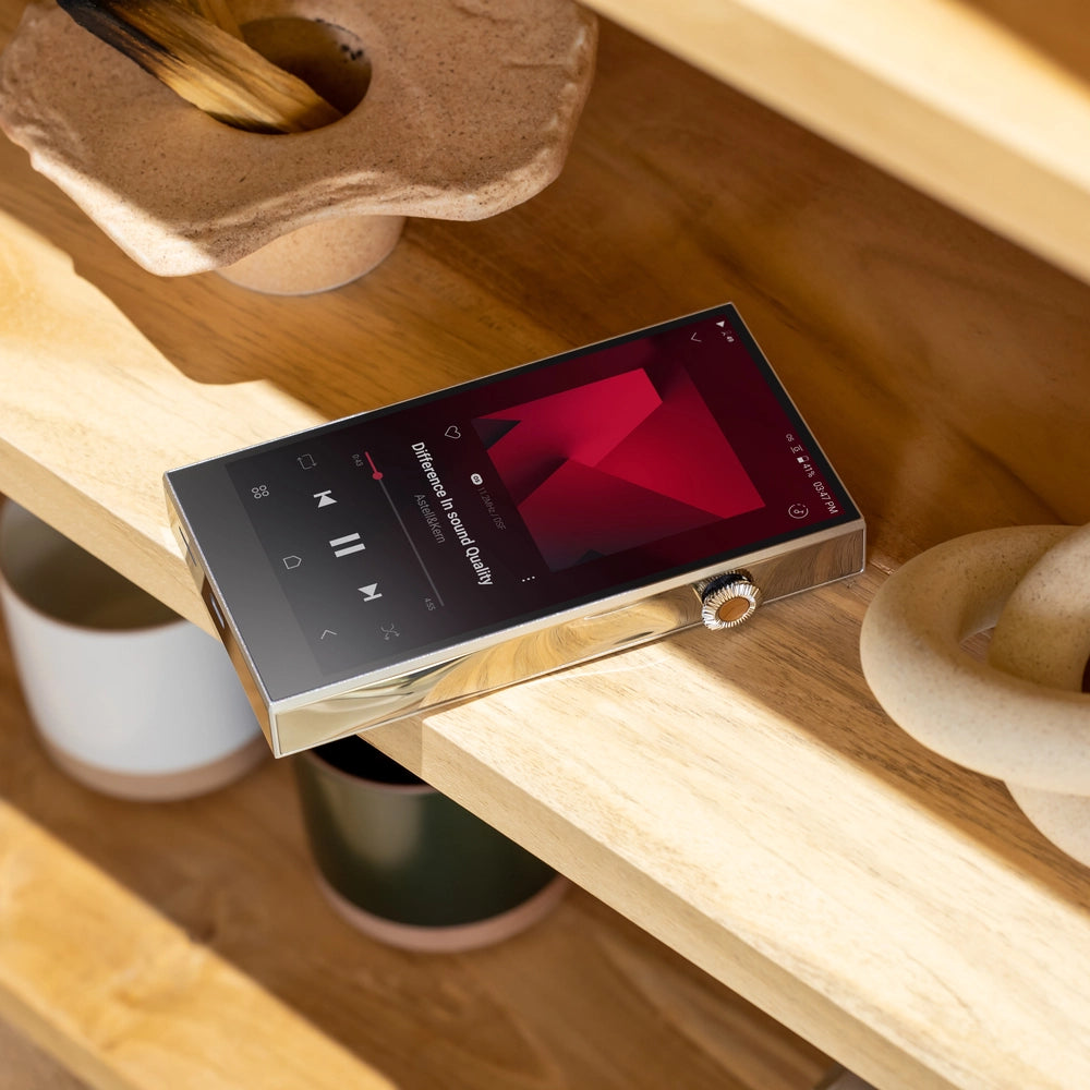 Astell&Kern A&futura SE300 Digital Audio Player (DAP)