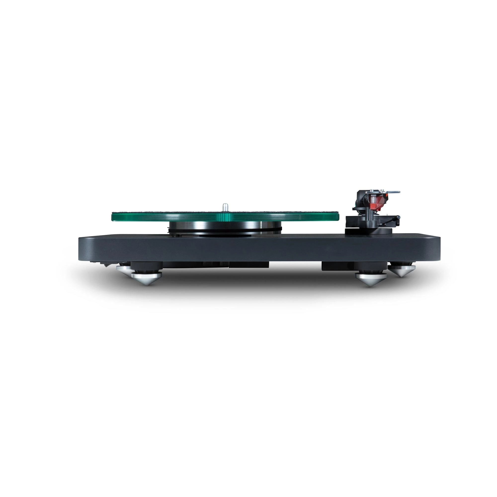 NAD C 588 Turntable