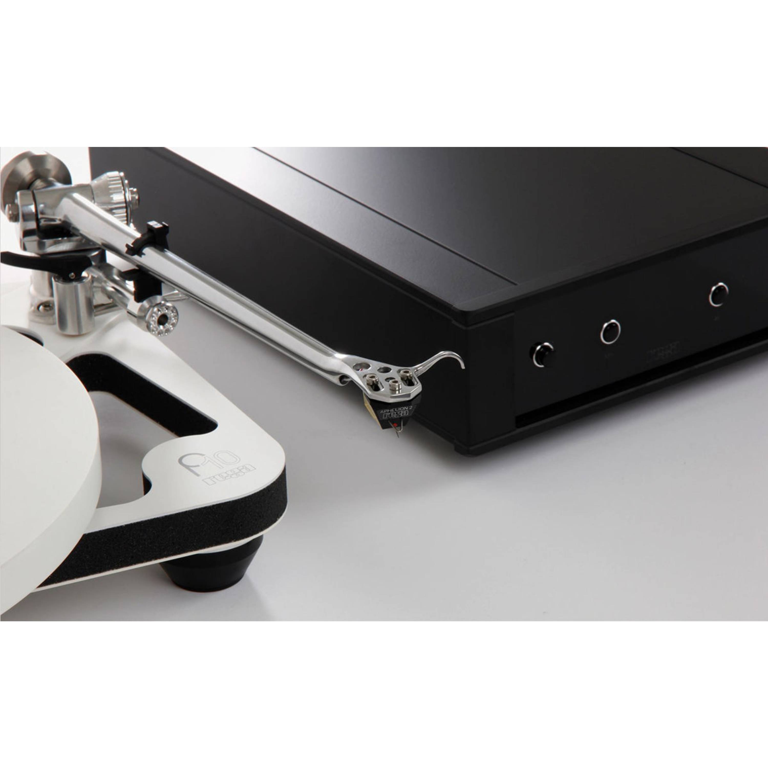 Rega Planar 10 Turntable