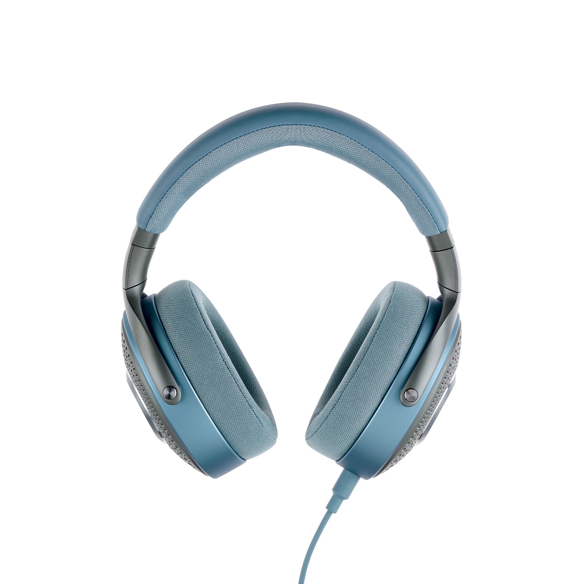 Focal Azurys Closed-Back Headphones - RockOnAV