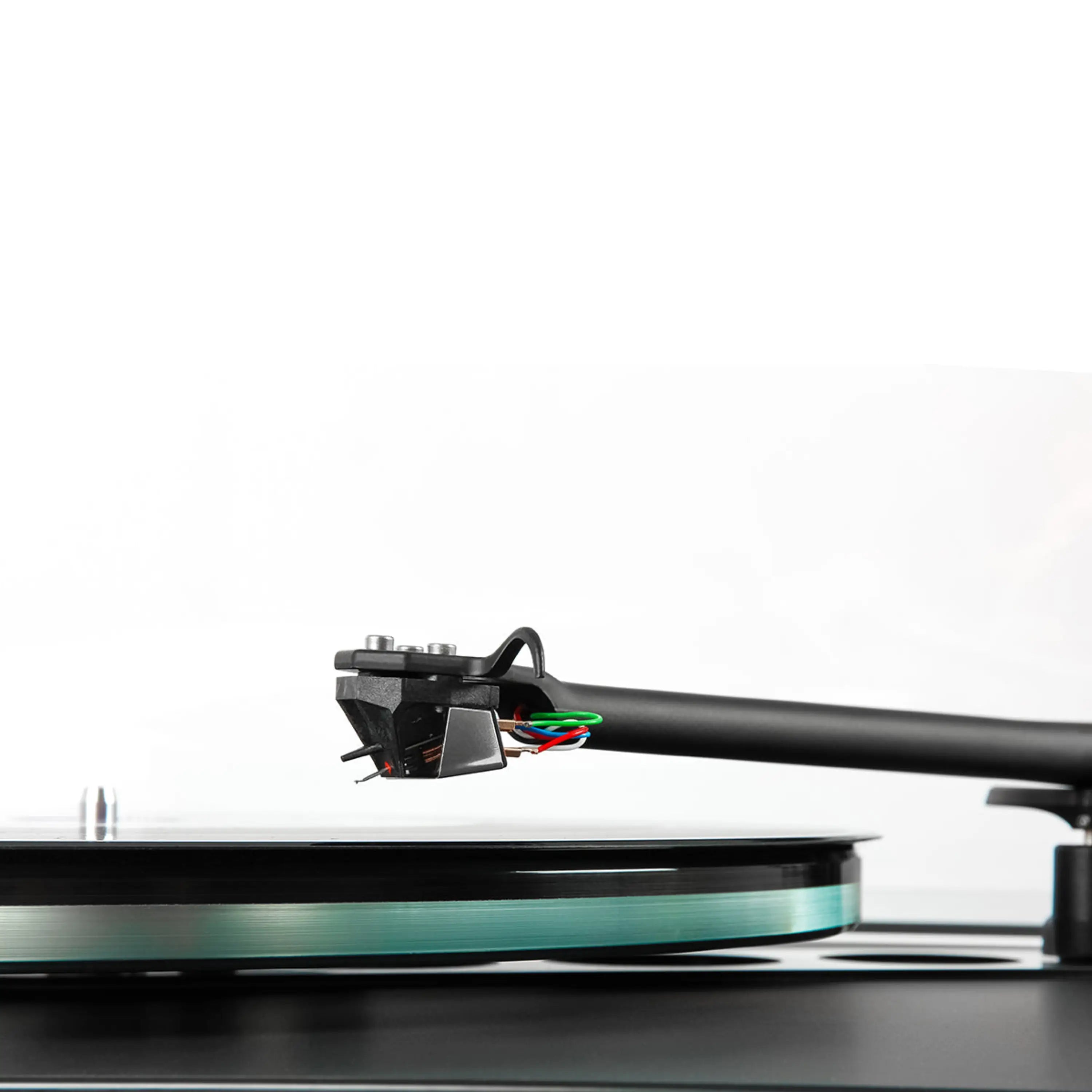 Rega Planar 6 Turntable