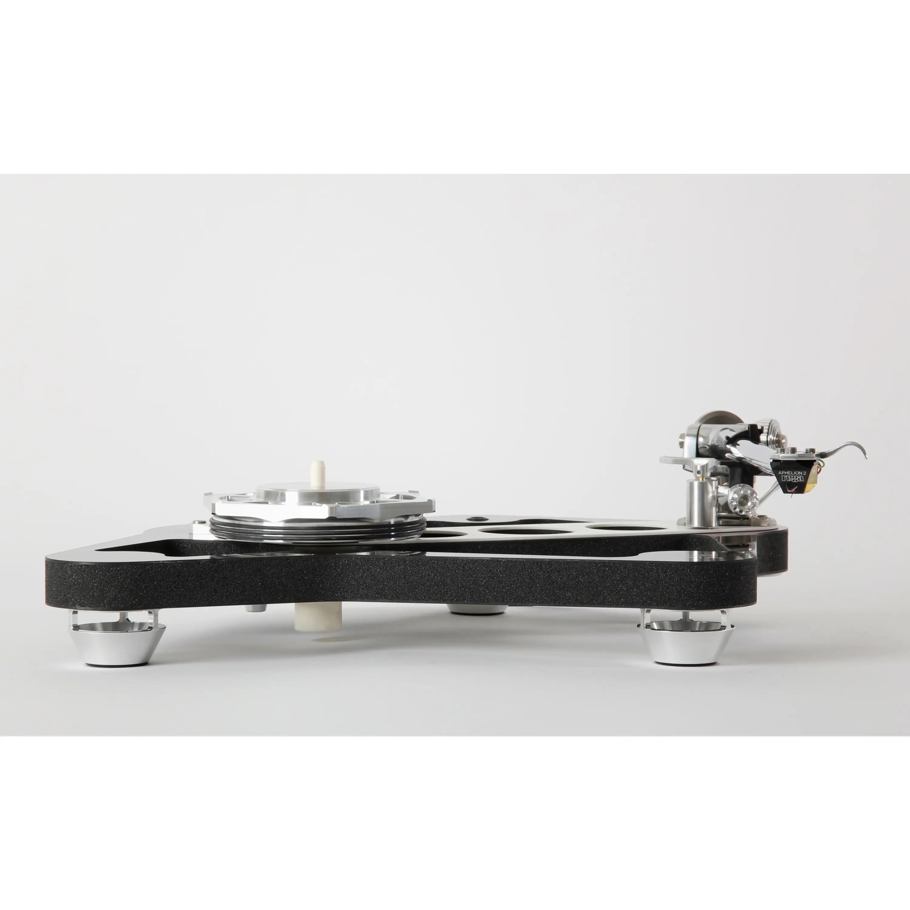 Rega Naia Turntable