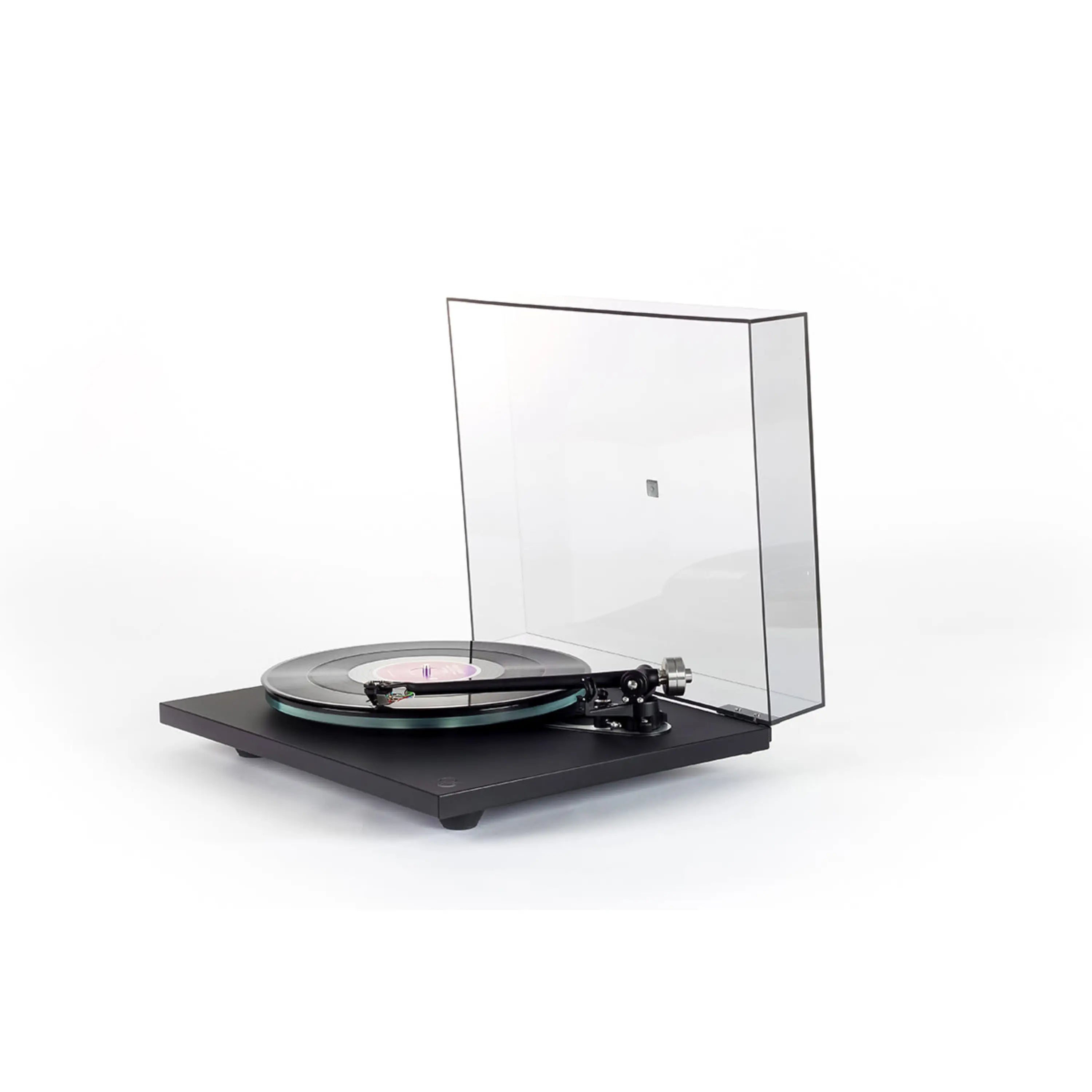 Rega Planar 6 Turntable