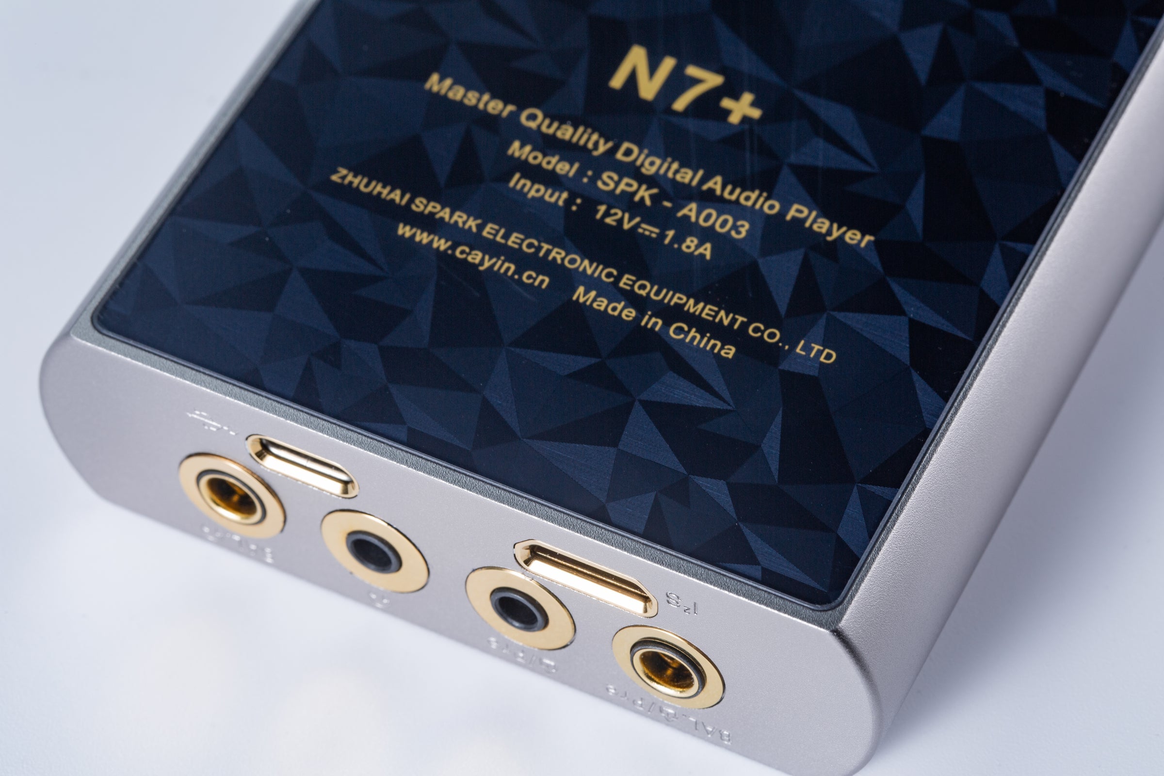 Cayin N7+ - RockOnAV