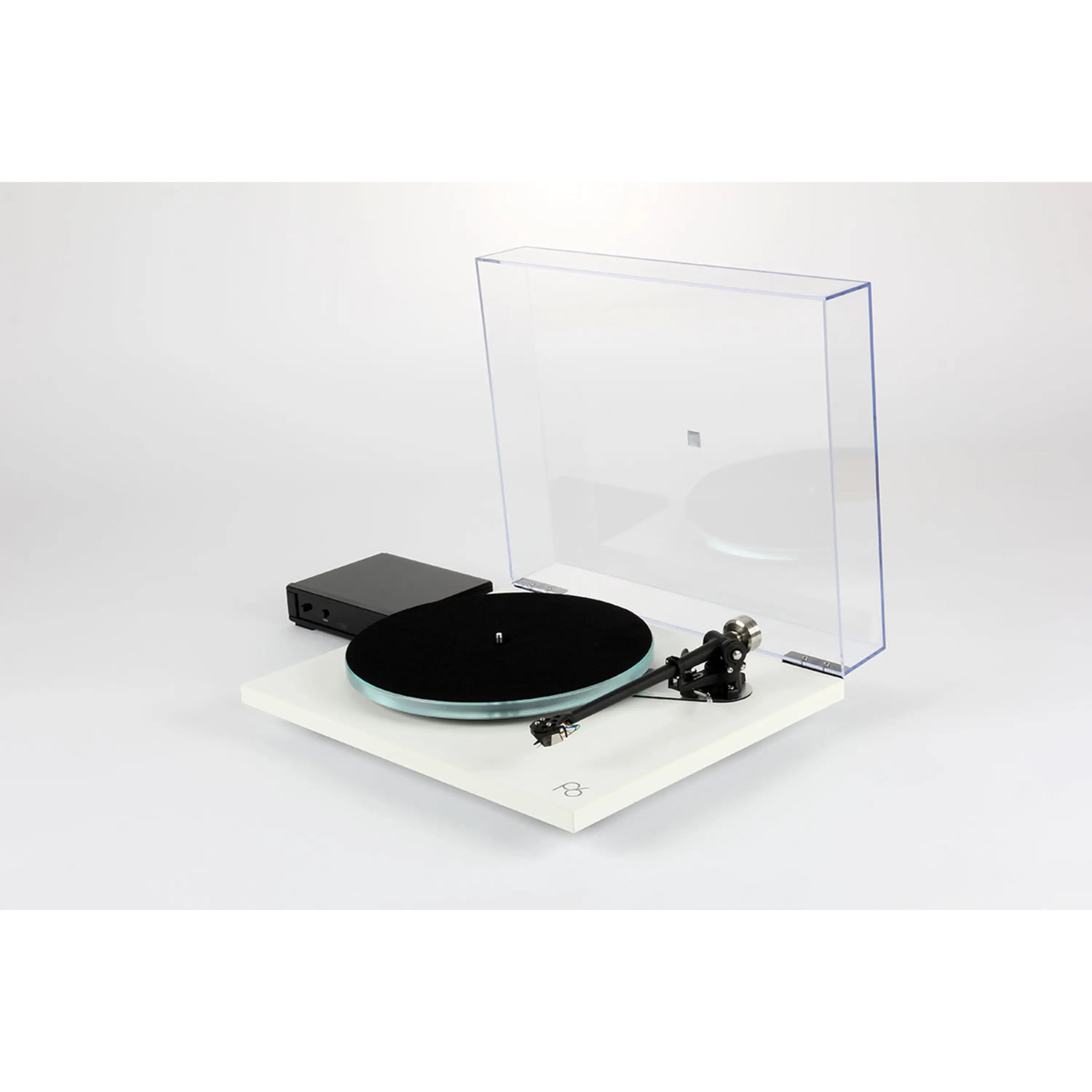 Rega Planar 6 Turntable