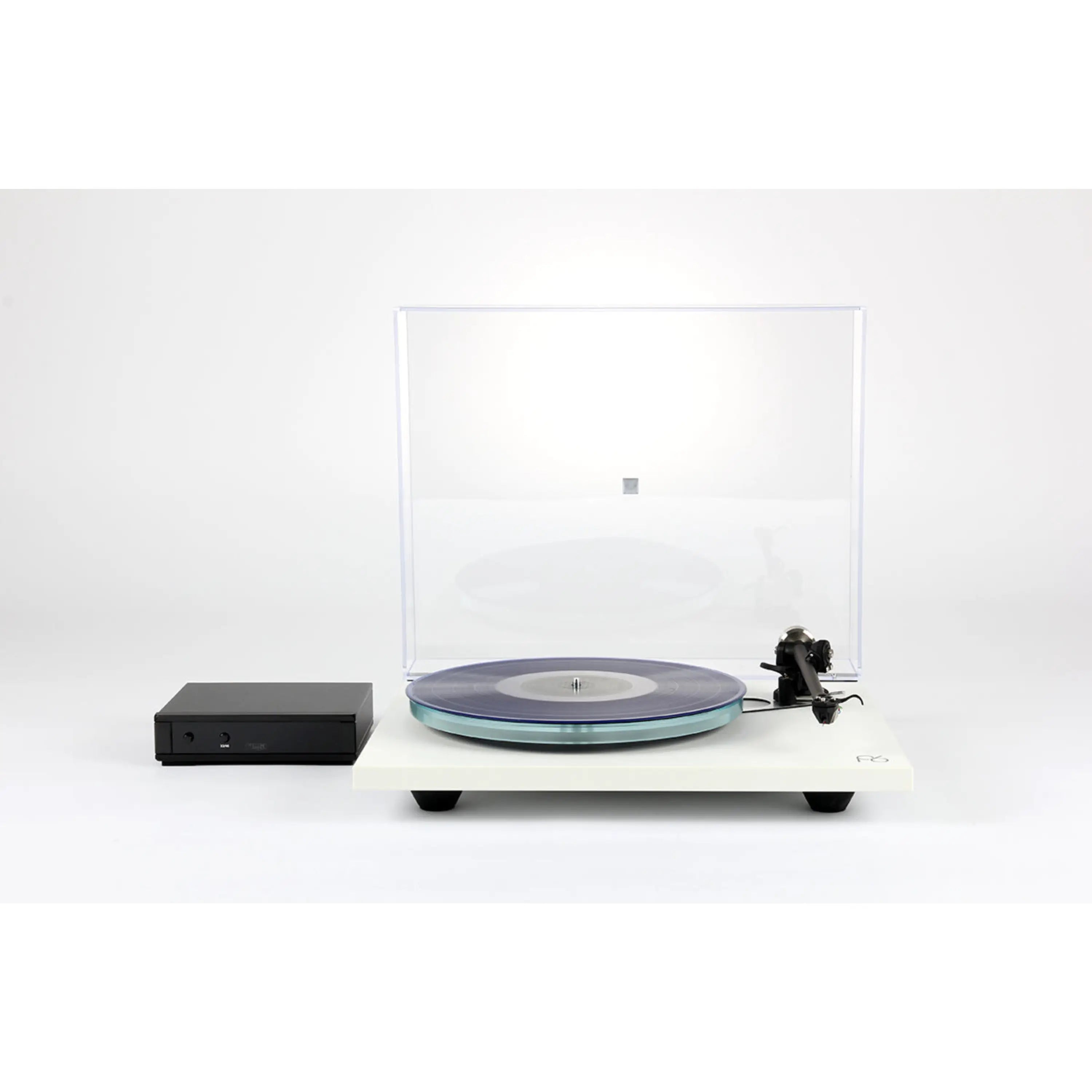 Rega Planar 6 Turntable