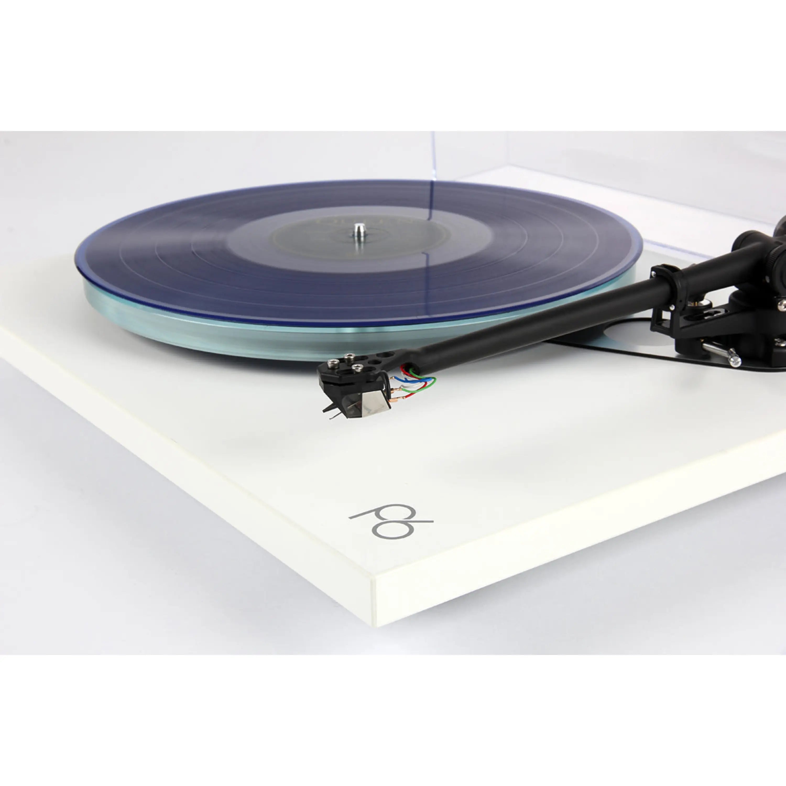 Rega Planar 6 Turntable